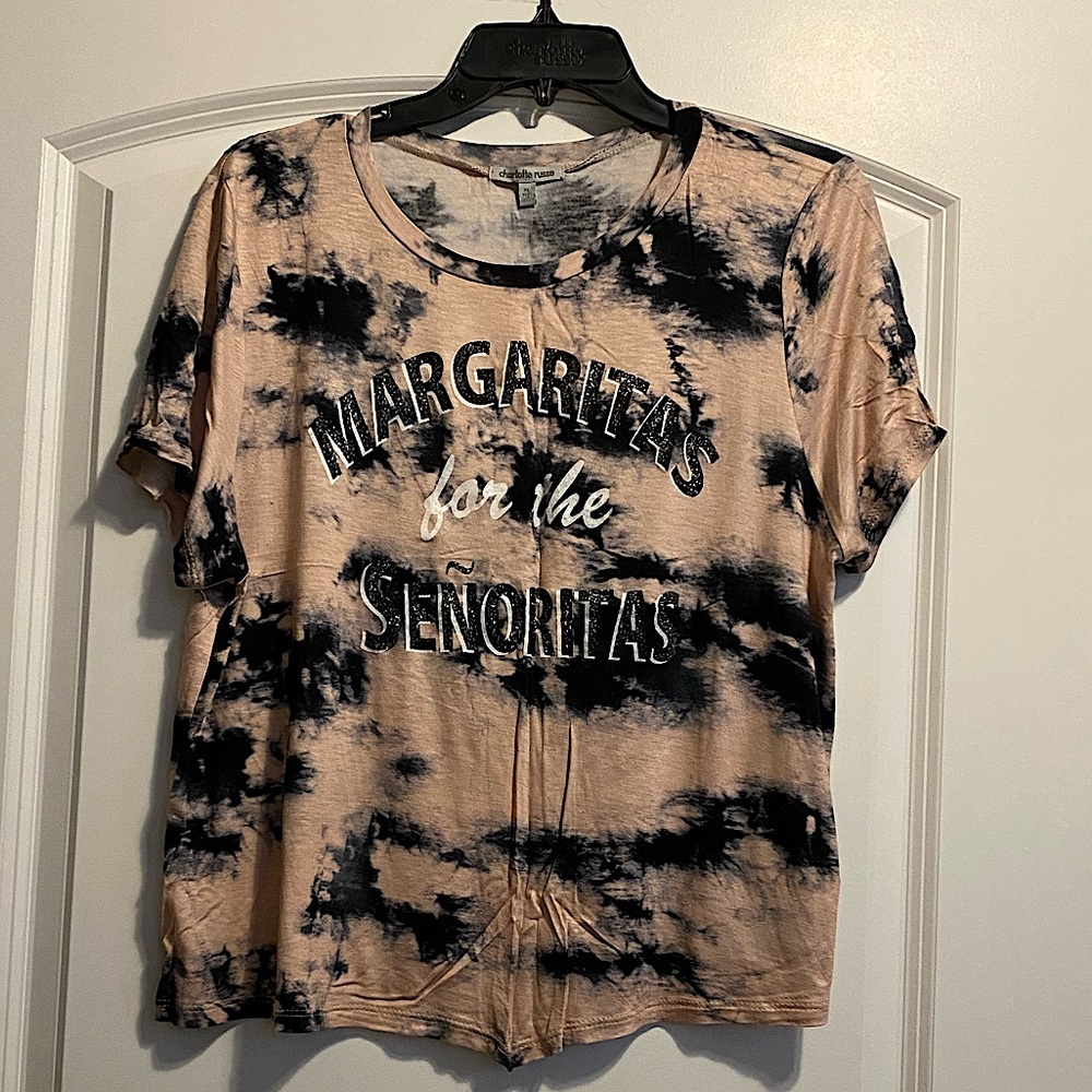 Loose fit graphic tee